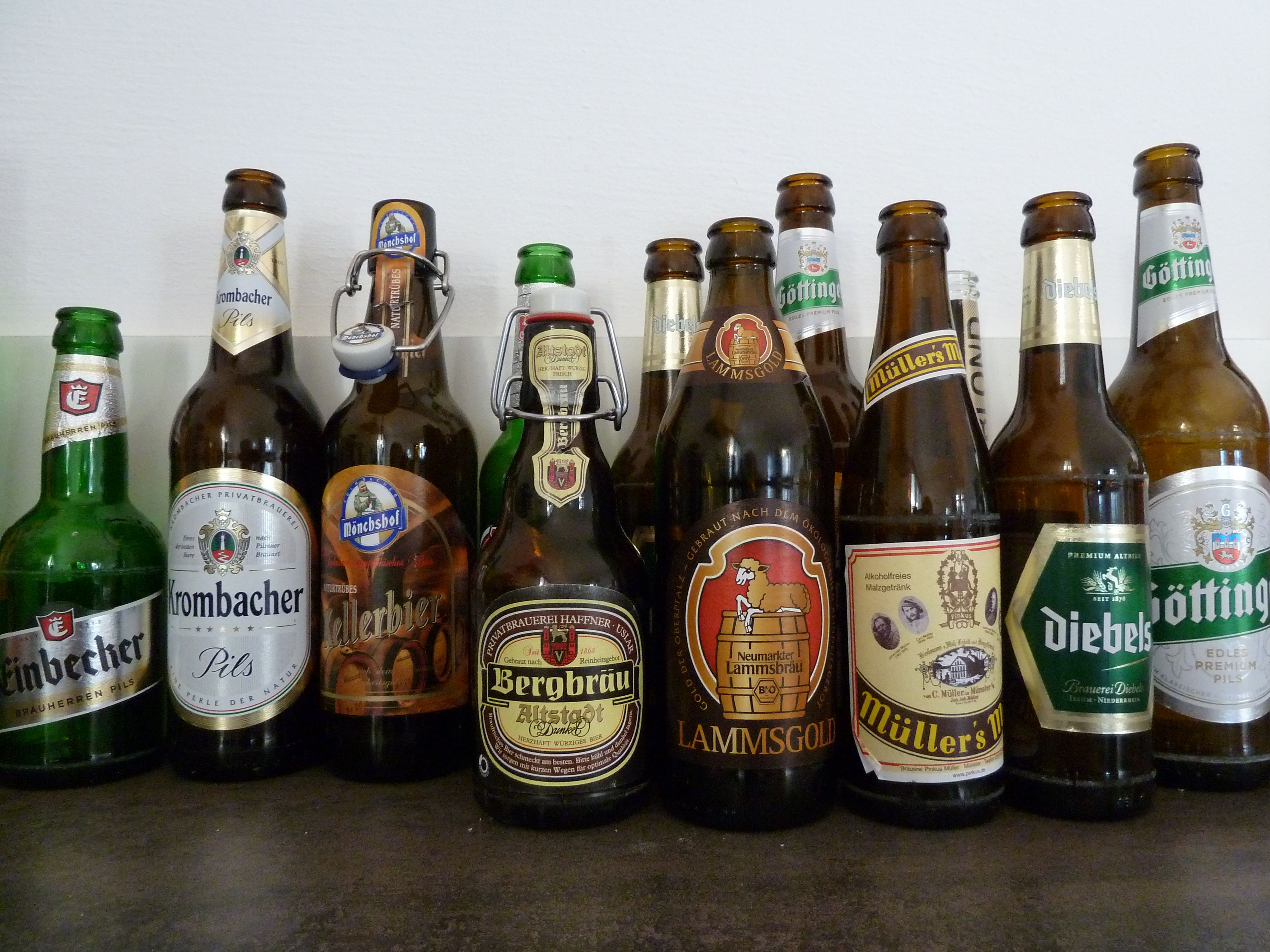 Пиво нефильтрованное марки Германия